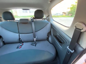 Toyota Yaris, снимка 16
