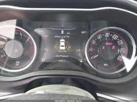 Dodge Challenger 5.7L V-8 VVT, 375HP Rear Wheel Drive - 33400 лв. - 67627940 | Car24.bg