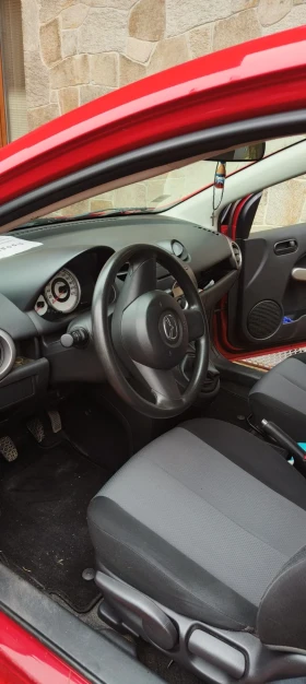 Mazda 2 - 2300 € / 4498.41 лв. - 28629912 7