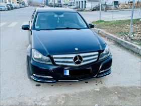 Mercedes-Benz 220 facelift реални километри137000 - 10000 € / 19558.30 лв. - 49175456 4