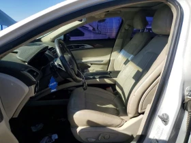 Lincoln Town car 3.7L 6 FRONT WHEEL DRIVE - 7100 € / 13886.39 лв. - 84414653 7