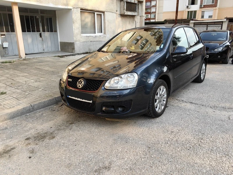 VW Golf V 1.9 TDI, снимка 2 - Автомобили и джипове - 46653376