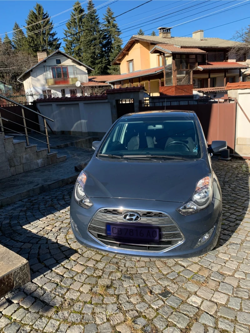 Hyundai Ix20 1, 6 Automat, Navigacia, Panorama, снимка 2 - Автомобили и джипове - 48378508