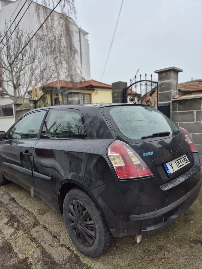 Fiat Stilo, снимка 4 - Автомобили и джипове - 48474404