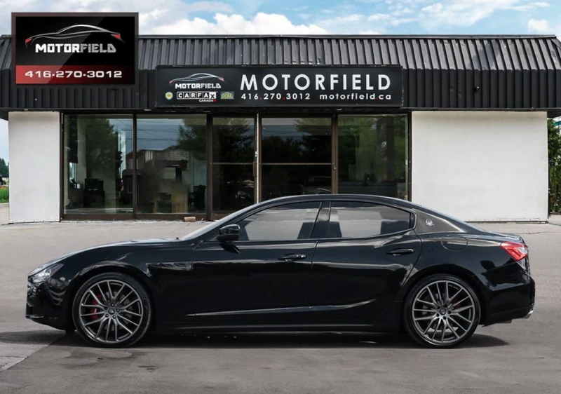 Maserati Ghibli  AWD * 21&#34; Titano Wheels, CarPlay, Carbon PKG*, снимка 3 - Автомобили и джипове - 48757241