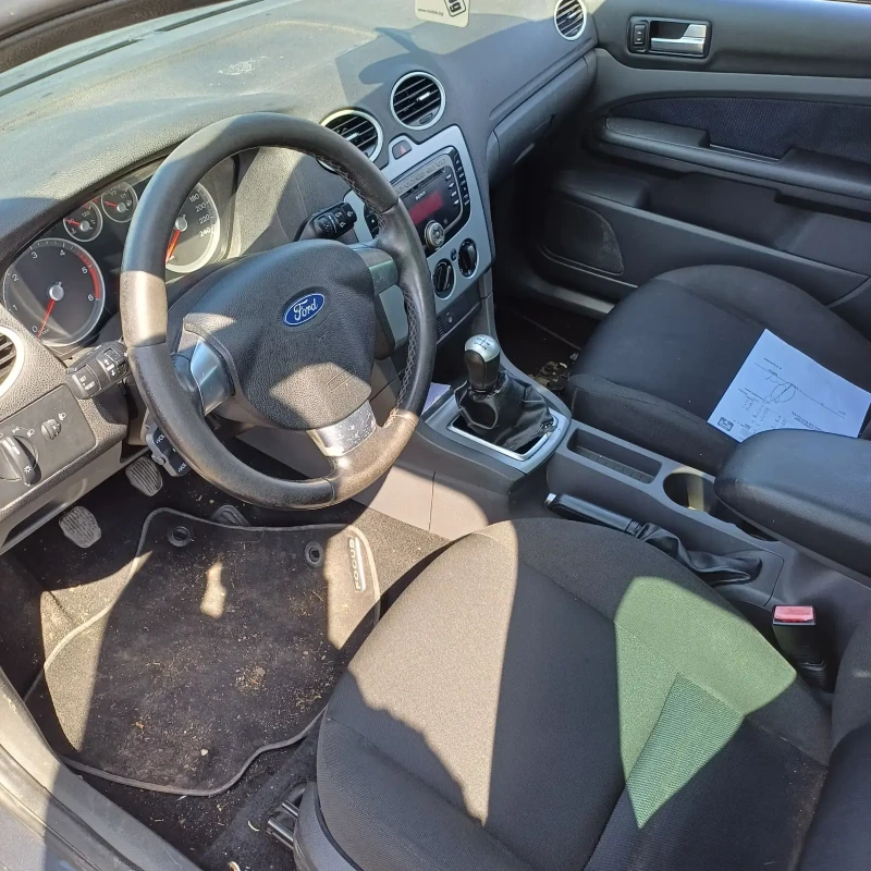 Ford Focus 1.8tdci, снимка 6 - Автомобили и джипове - 49030785