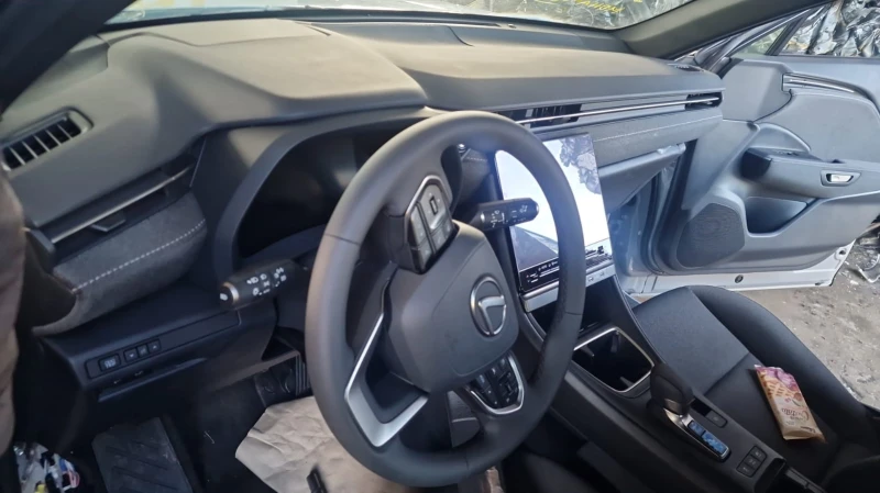 Lexus LBX, снимка 5 - Автомобили и джипове - 49478132