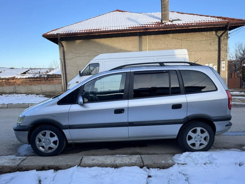 Opel Zafira, снимка 7 - Автомобили и джипове - 49606165