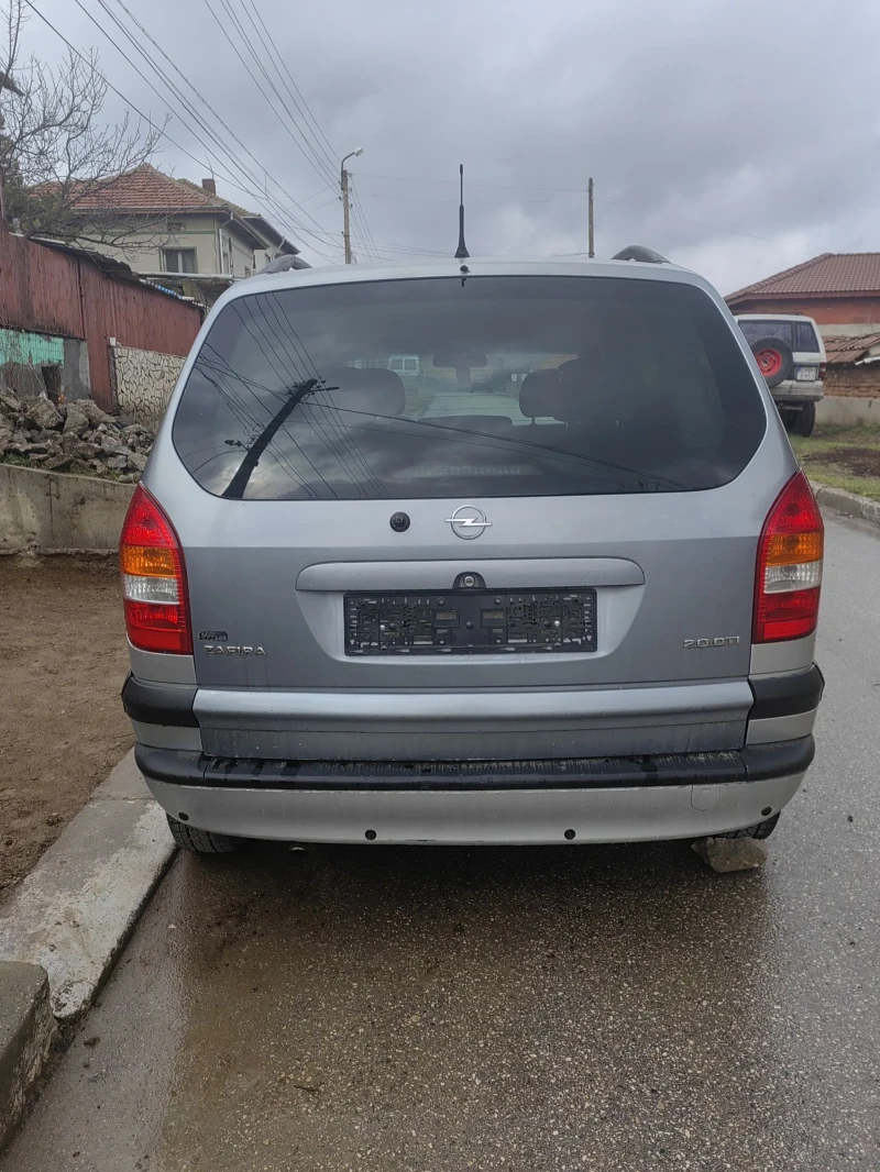 Opel Zafira, снимка 2 - Автомобили и джипове - 49606165