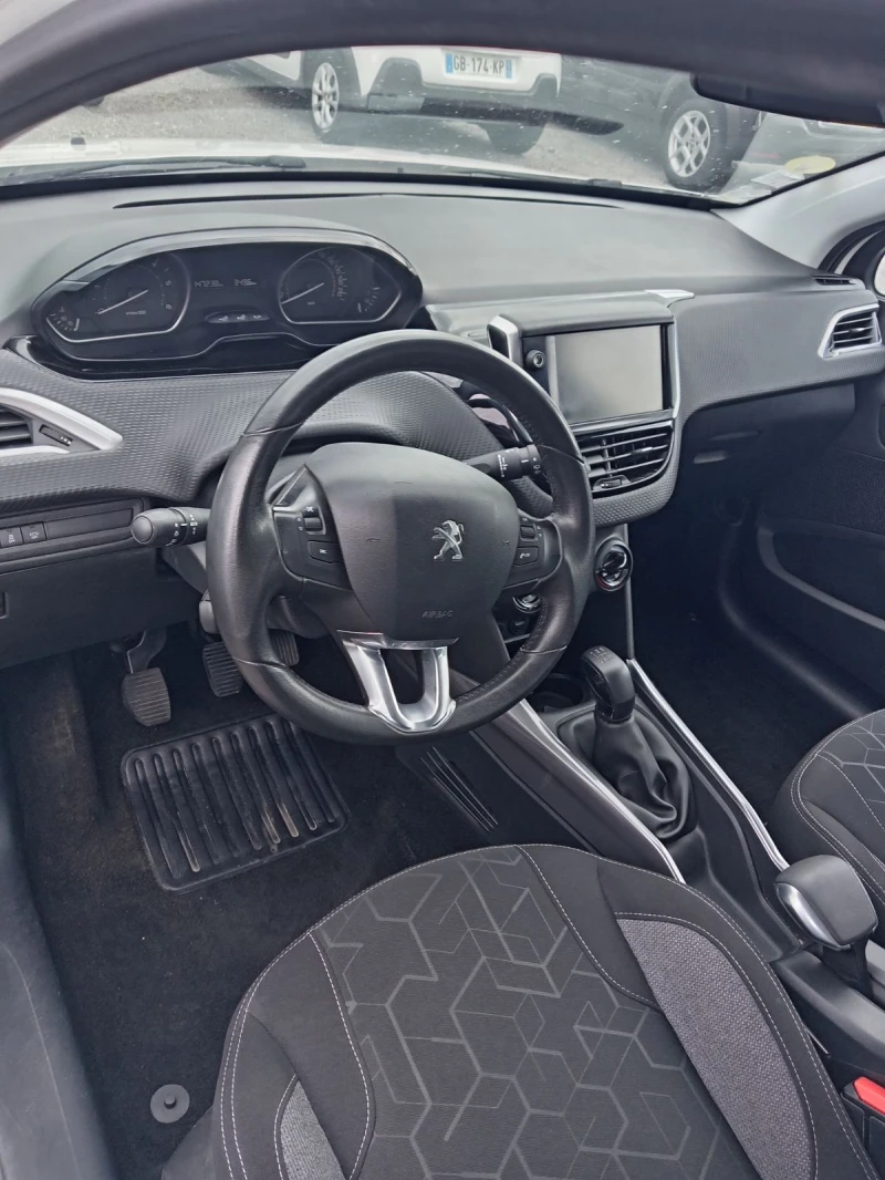Peugeot 2008 euro 6, снимка 7 - Автомобили и джипове - 49695524