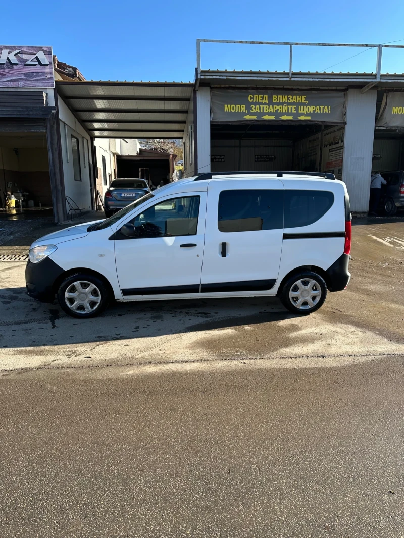 Dacia Dokker, снимка 6 - Автомобили и джипове - 52366092