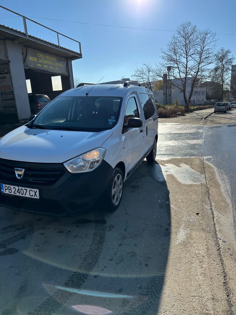 Dacia Dokker, снимка 3 - Автомобили и джипове - 52366092