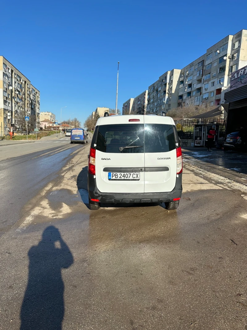 Dacia Dokker, снимка 4 - Автомобили и джипове - 52366092