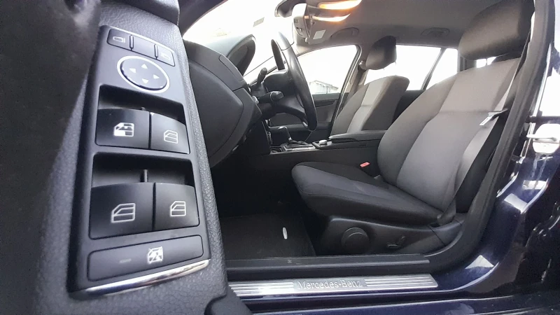 Mercedes-Benz C 200 2.2cdi Automatic Klima , снимка 13 - Автомобили и джипове - 51529700