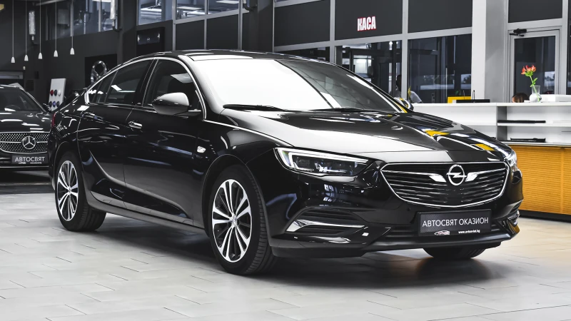Opel Insignia Grand Sport 2.0d Innovation 4x4 Automatic, снимка 5 - Автомобили и джипове - 51690804