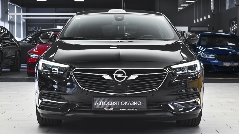 Opel Insignia Grand Sport 2.0d Innovation 4x4 Automatic, снимка 2 - Автомобили и джипове - 51690804