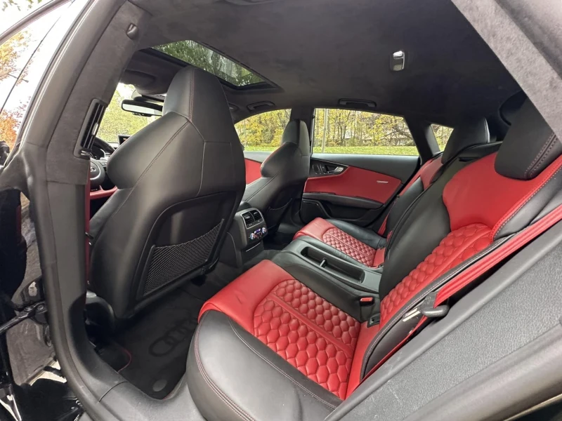 Audi Rs7 BLACK FRIDAY/ NARDO GRAY / EXCLUSIVE / ВАКУУМ, снимка 11 - Автомобили и джипове - 52319636