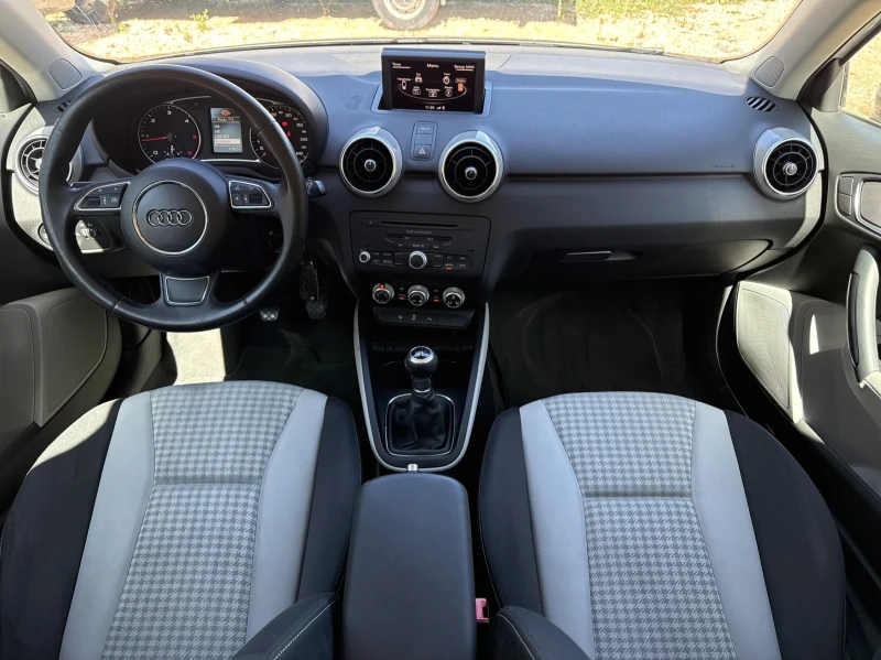 Audi A1 1.6TDI* ИТАЛИЯ* НАВИ* 2КЛЮЧА* РЕАЛНИ КМ* , снимка 11 - Автомобили и джипове - 52337821