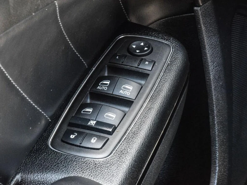 Dodge Charger R/T* RWD* АвтоКредит* (ЦЕНА ДО БГ), снимка 11 - Автомобили и джипове - 52619495