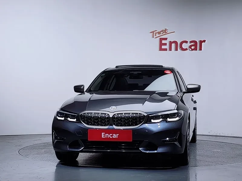 BMW 320 E Luxury, снимка 3 - Автомобили и джипове - 55643070