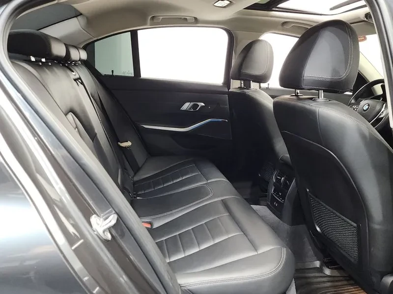 BMW 320 E Luxury, снимка 11 - Автомобили и джипове - 55643070