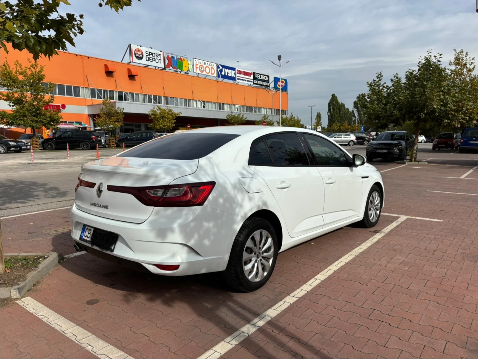 Renault Megane 1.5 dCi - изображение 7