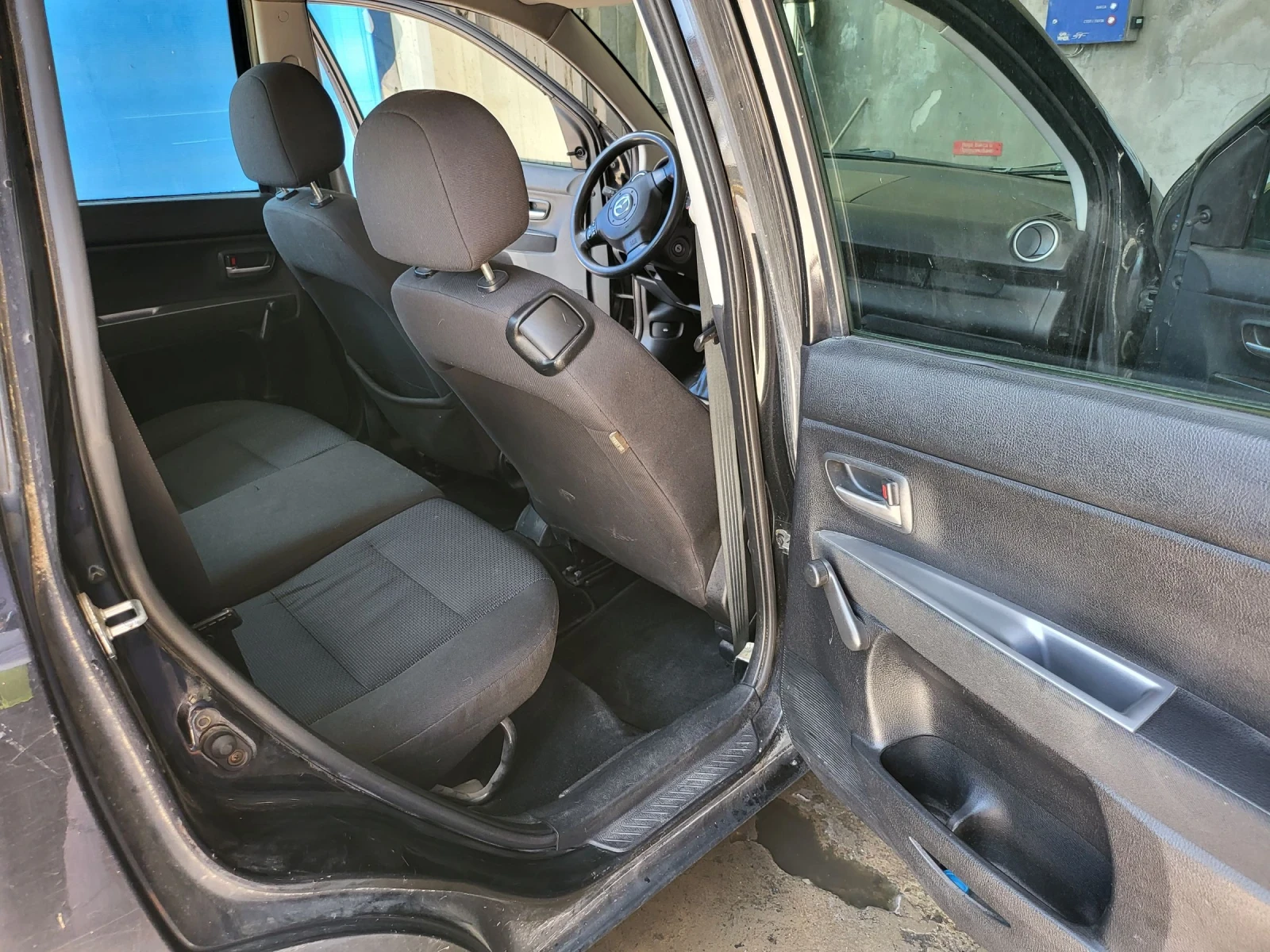 Mazda 2 1.4 CD - изображение 9