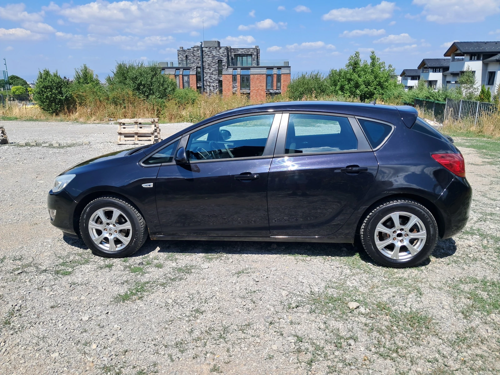 Opel Astra J - изображение 3