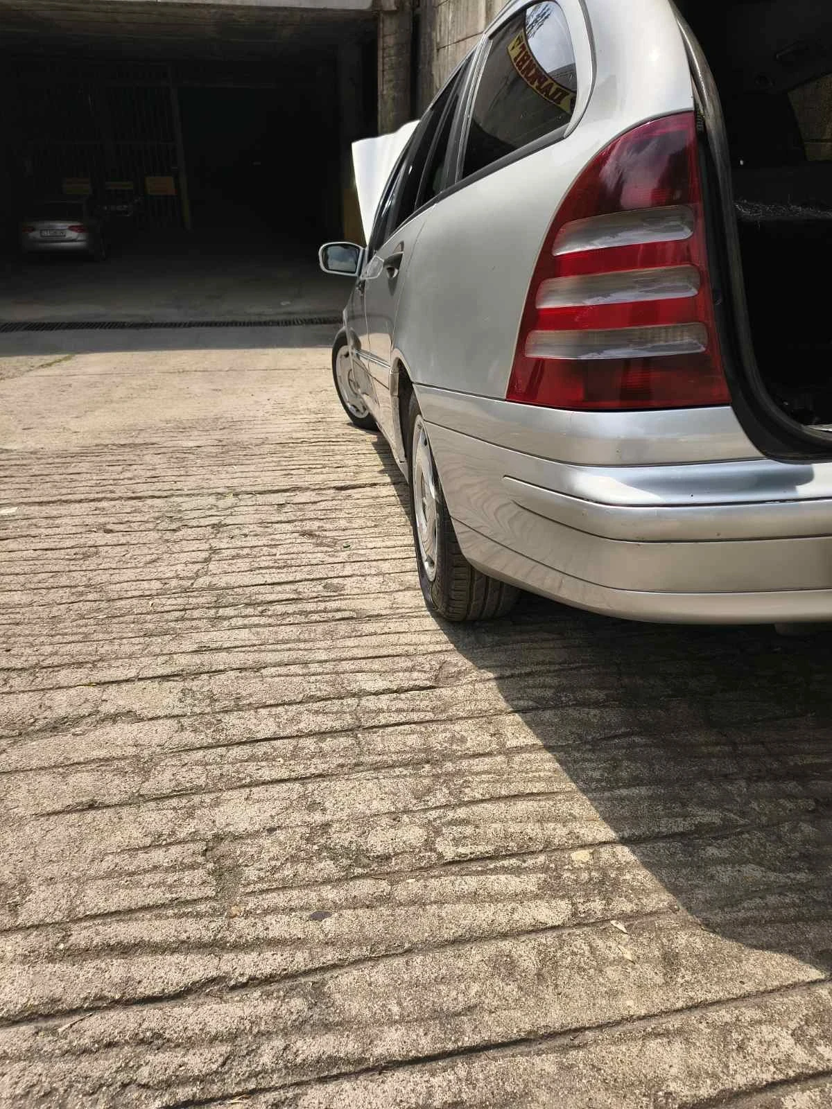 Mercedes-Benz 200 С 200 - изображение 4