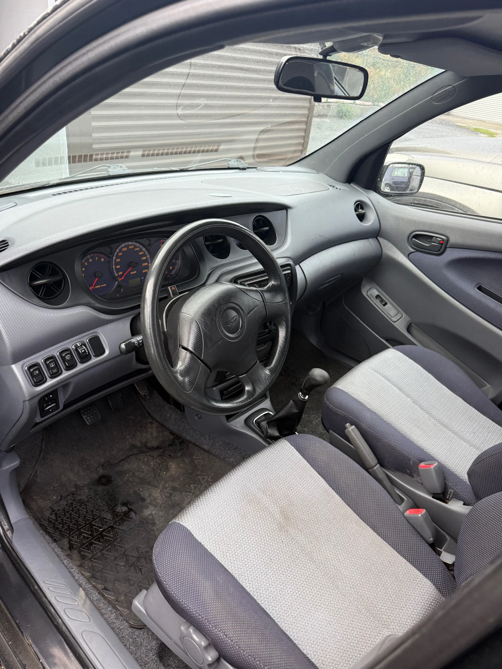 Daihatsu Yrv 1.3i на части | Mobile.bg — изображение 4