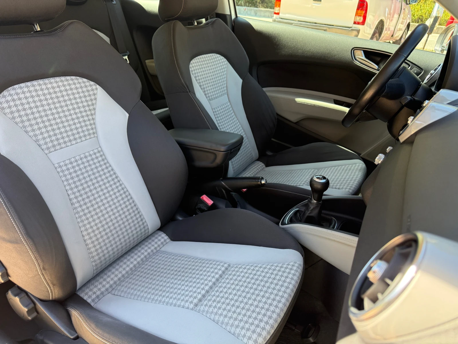 Audi A1 1.6TDI* * * 2*  *  | Mobile.bg   10