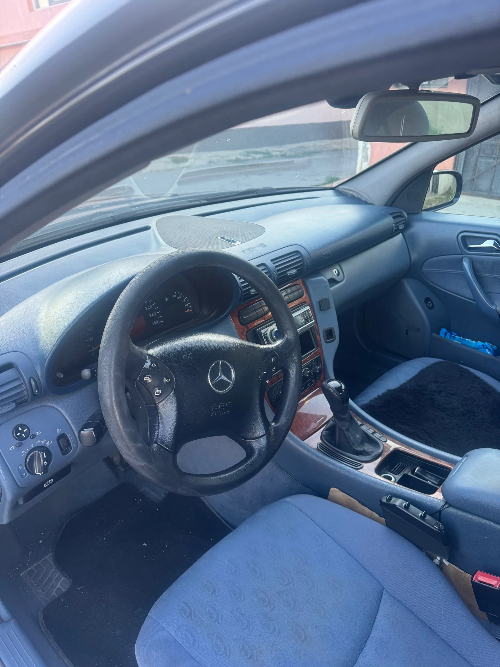 Mercedes-Benz C 200 | Mobile.bg   8