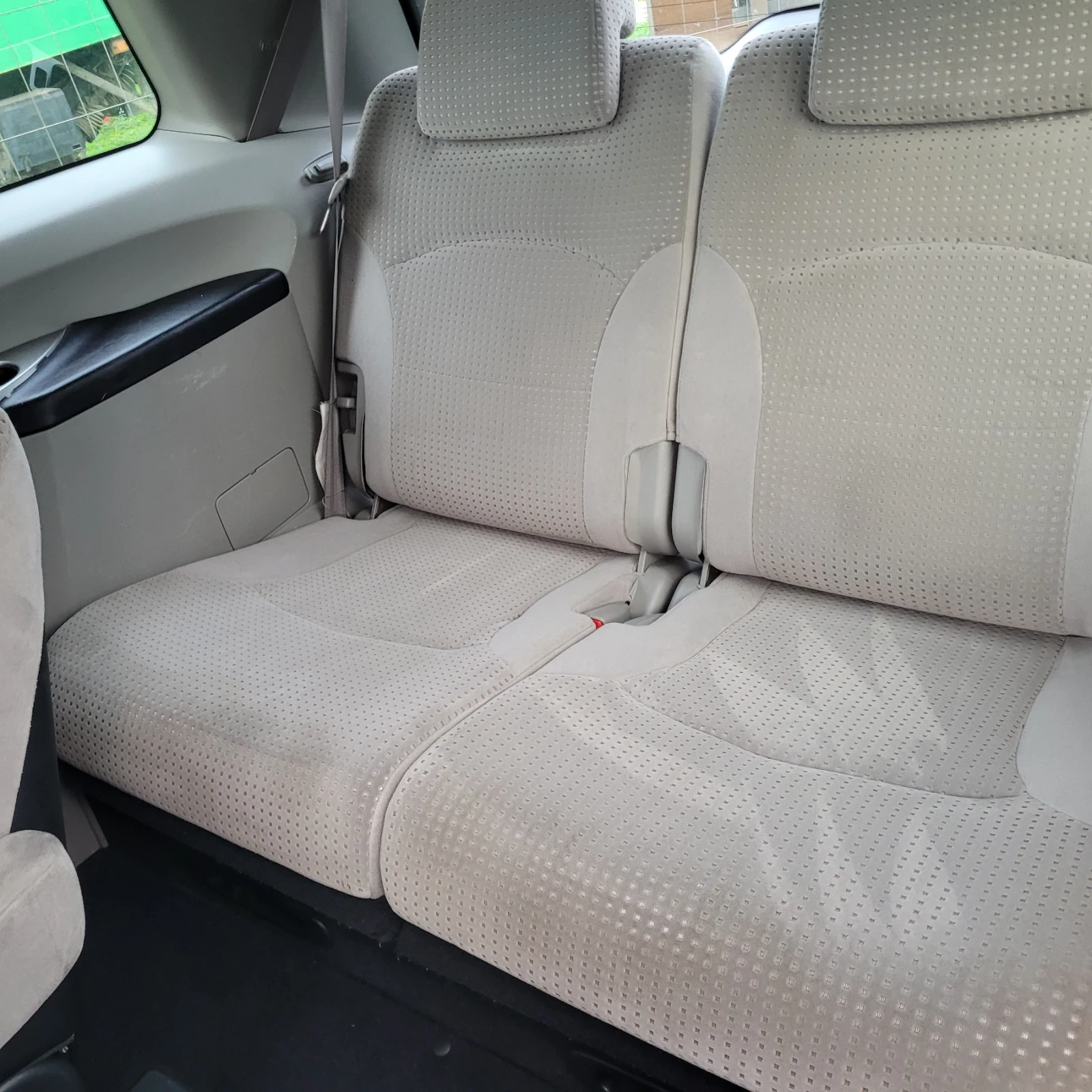 Mitsubishi Grandis 2.4i/7места - изображение 7