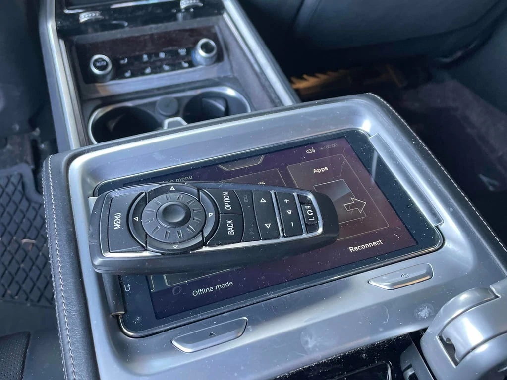 BMW 750 2017 * * * * *  | Mobile.bg   12