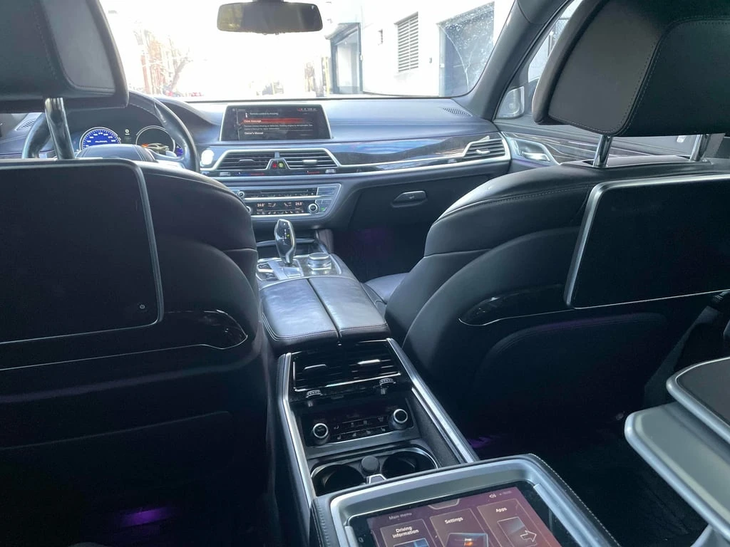 BMW 750 2017 * * * * *  | Mobile.bg   11