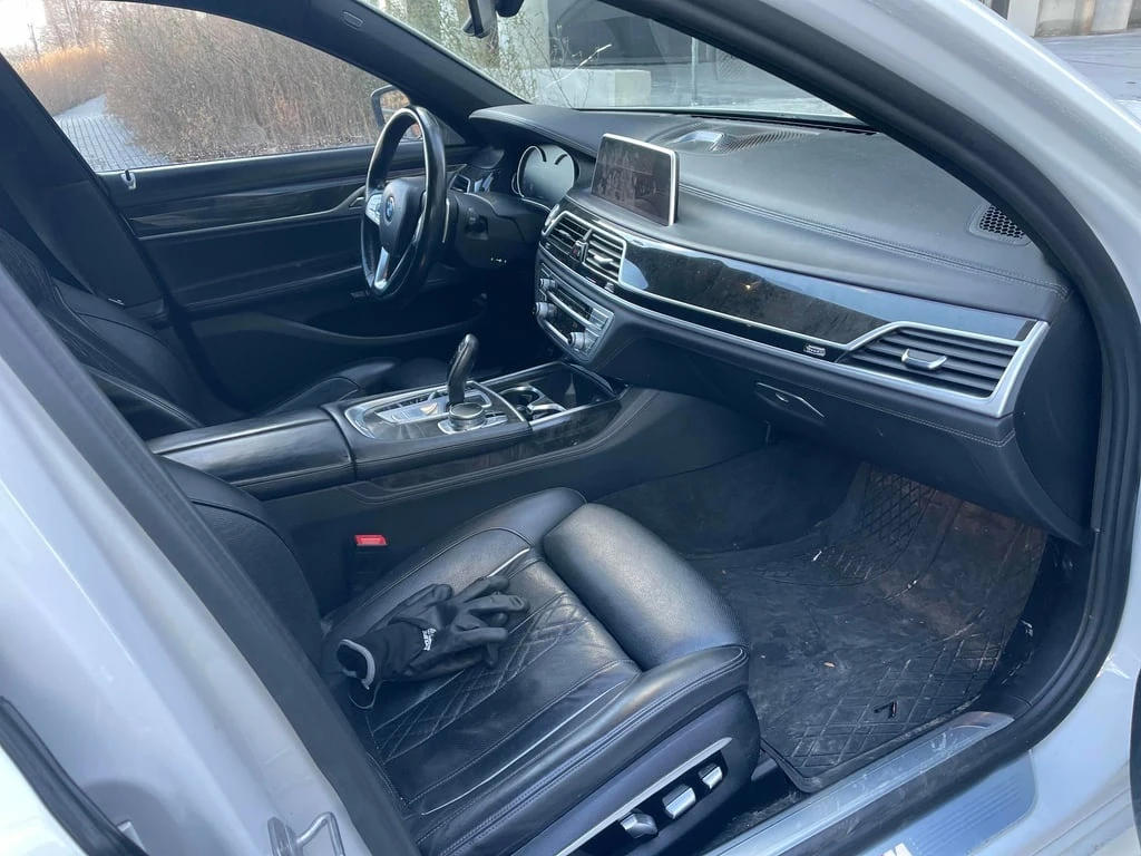 BMW 750 2017 * * * * *  | Mobile.bg   14