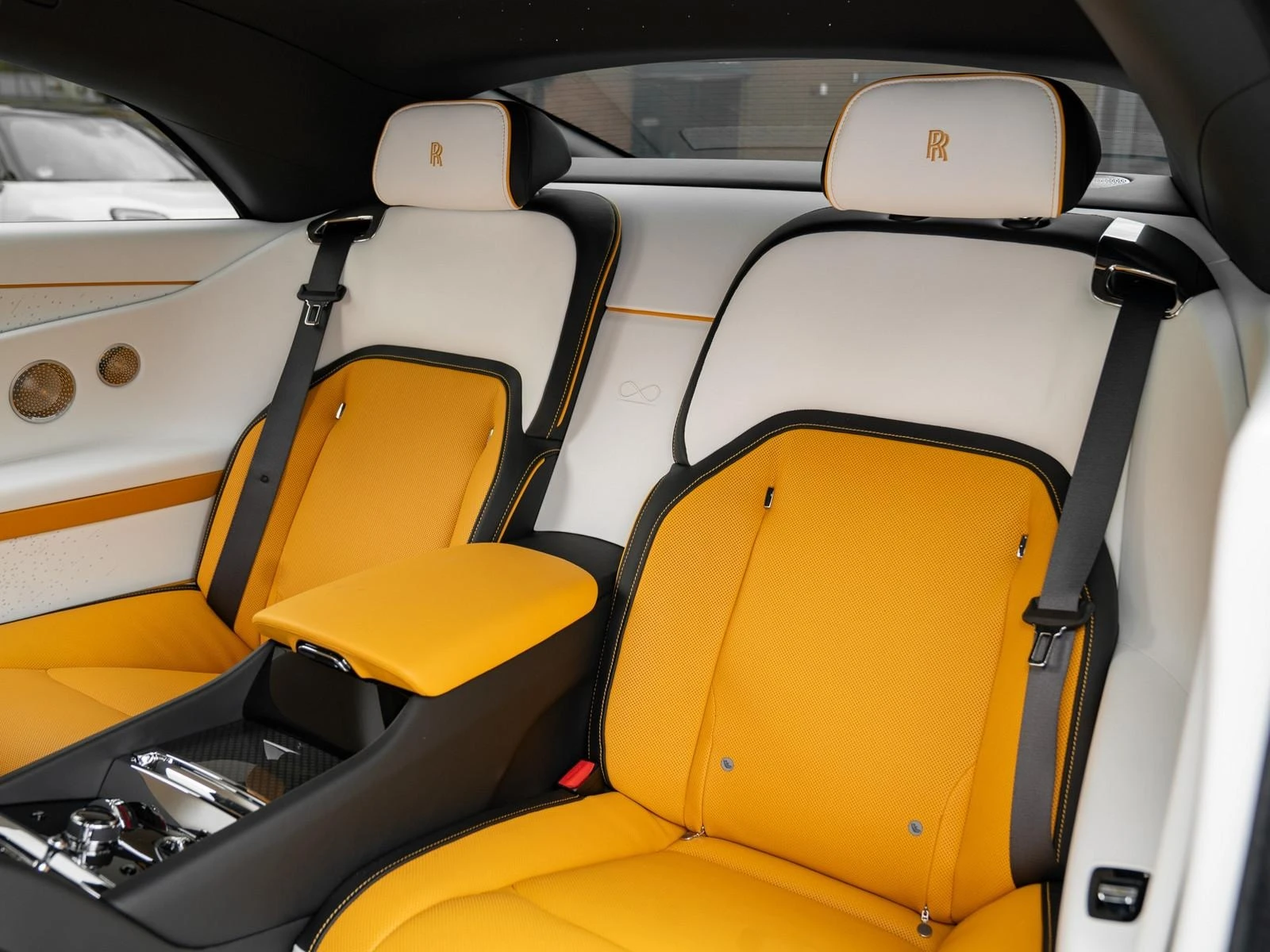Rolls-Royce Spectre BLACK BADGE/BESPOKE/STARLIGHT/SHOOTING STAR/ | Mobile.bg � ����������� 17