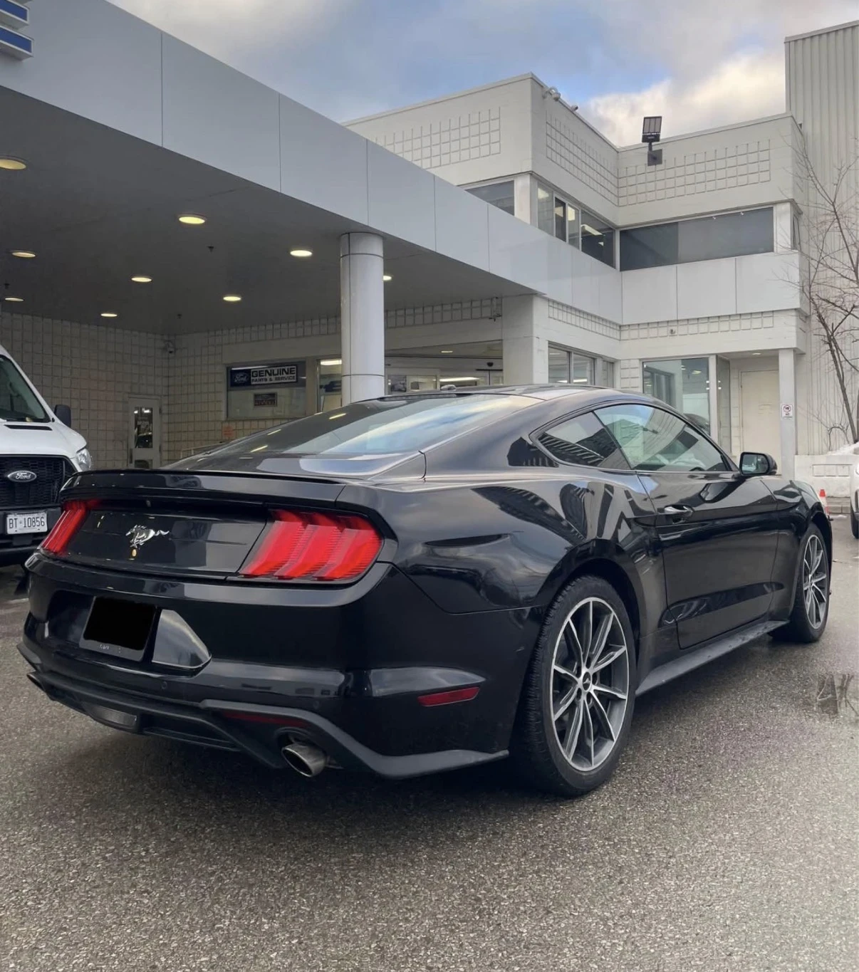 Ford Mustang НОВ ДВИГАТЕЛ * * ОБДУХВАНЕ * * CARFAX * *  - изображение 3