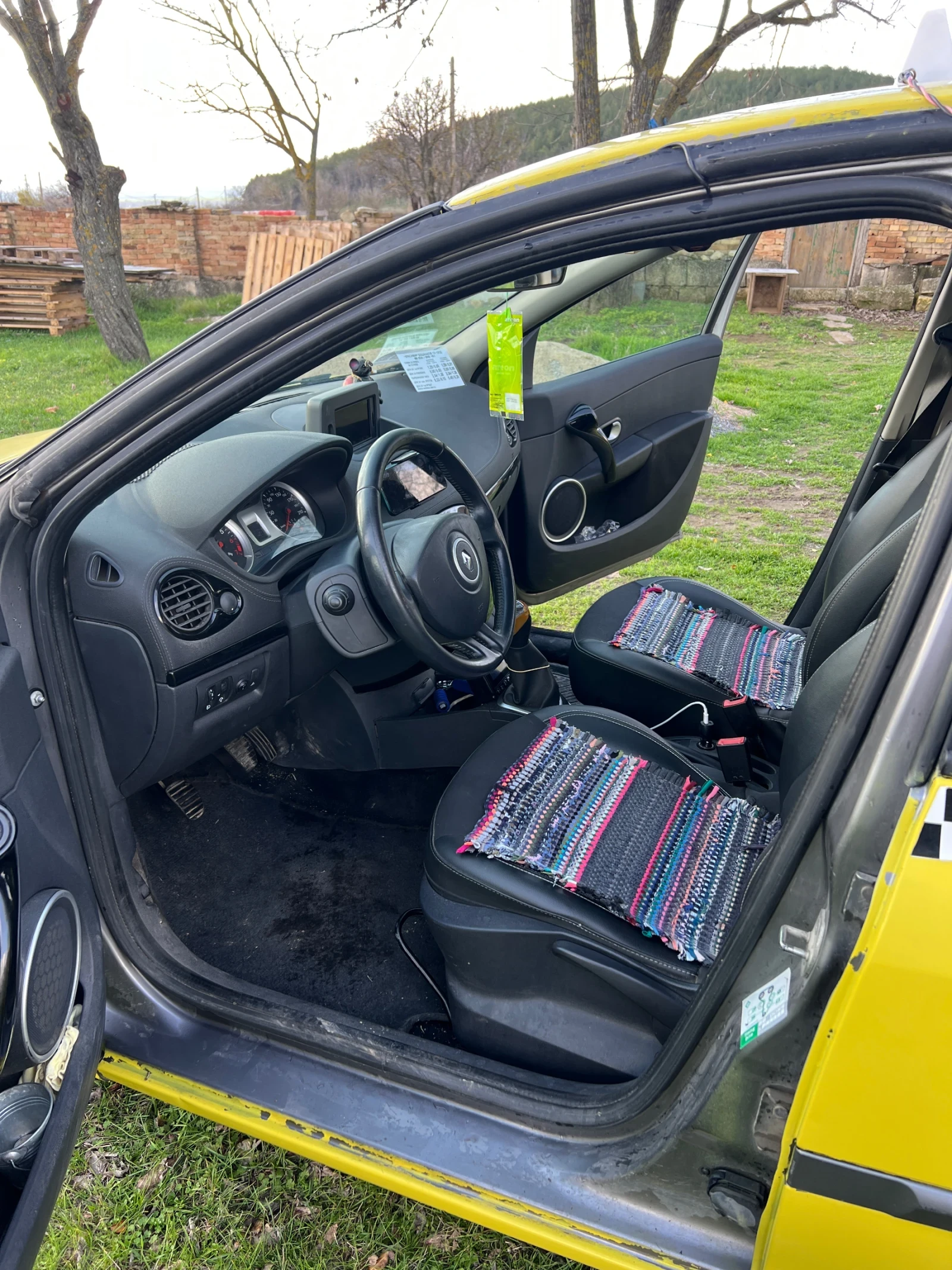 Renault Clio  - изображение 8