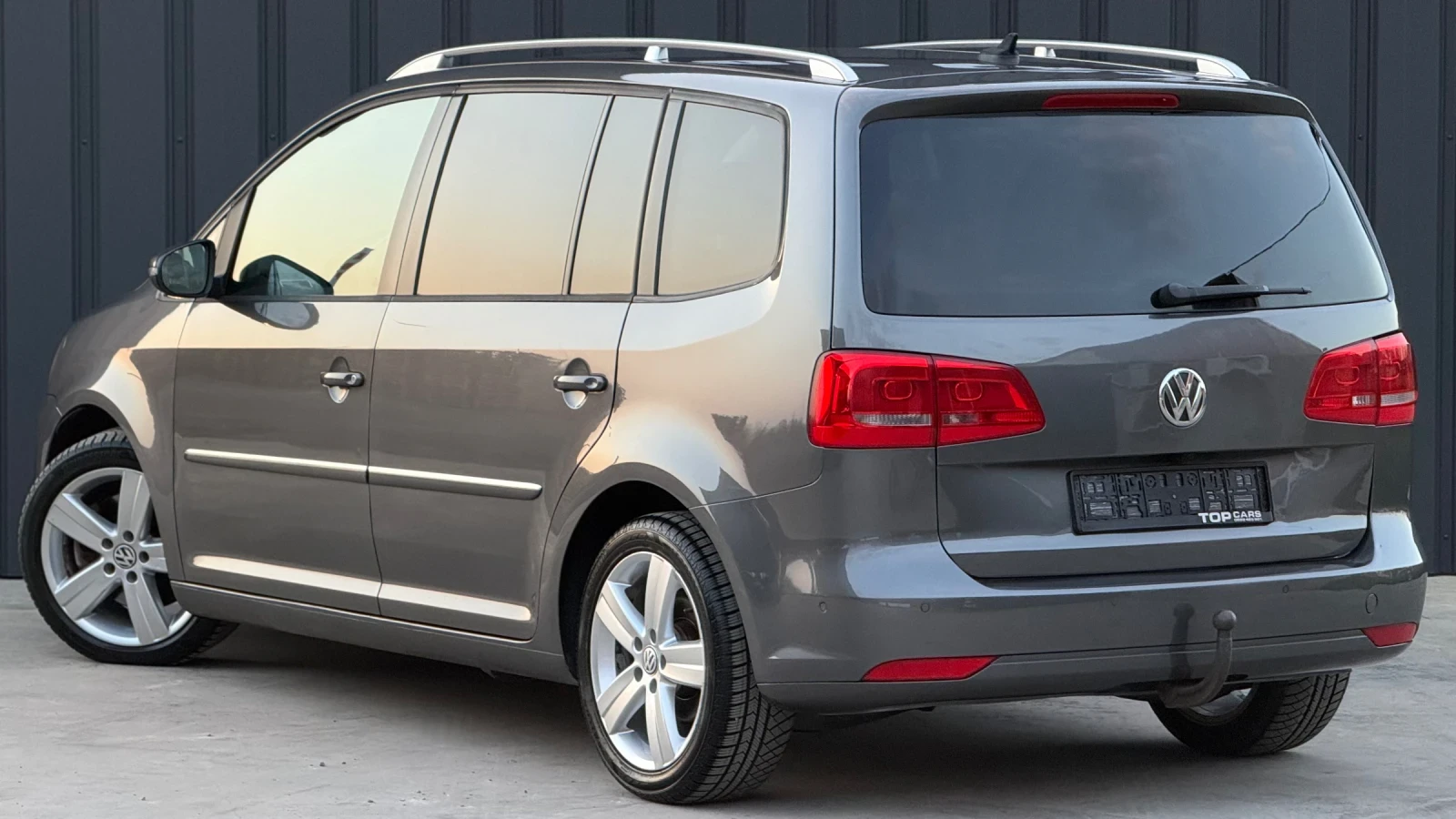 VW Touran HIGHLINE , снимка 4 - Автомобили и джипове - 53849876