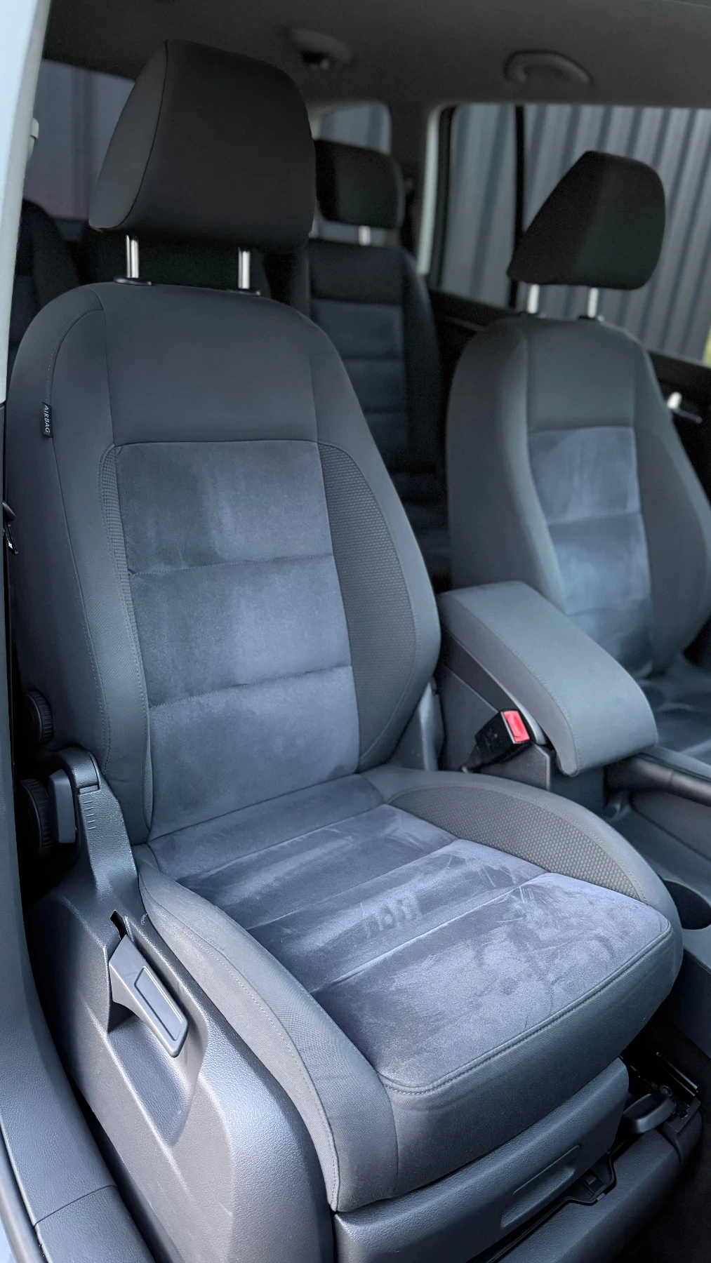 VW Touran HIGHLINE , снимка 13 - Автомобили и джипове - 53849876