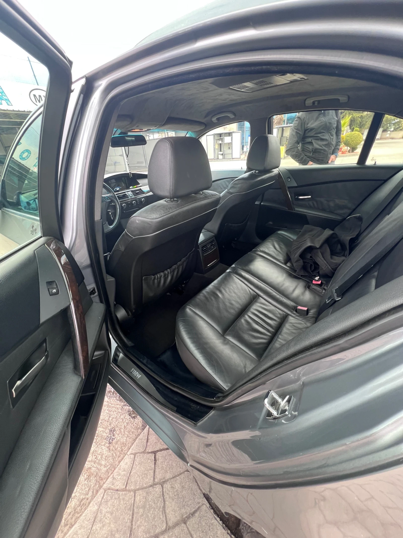 BMW 525, снимка 11 - Автомобили и джипове - 54245581