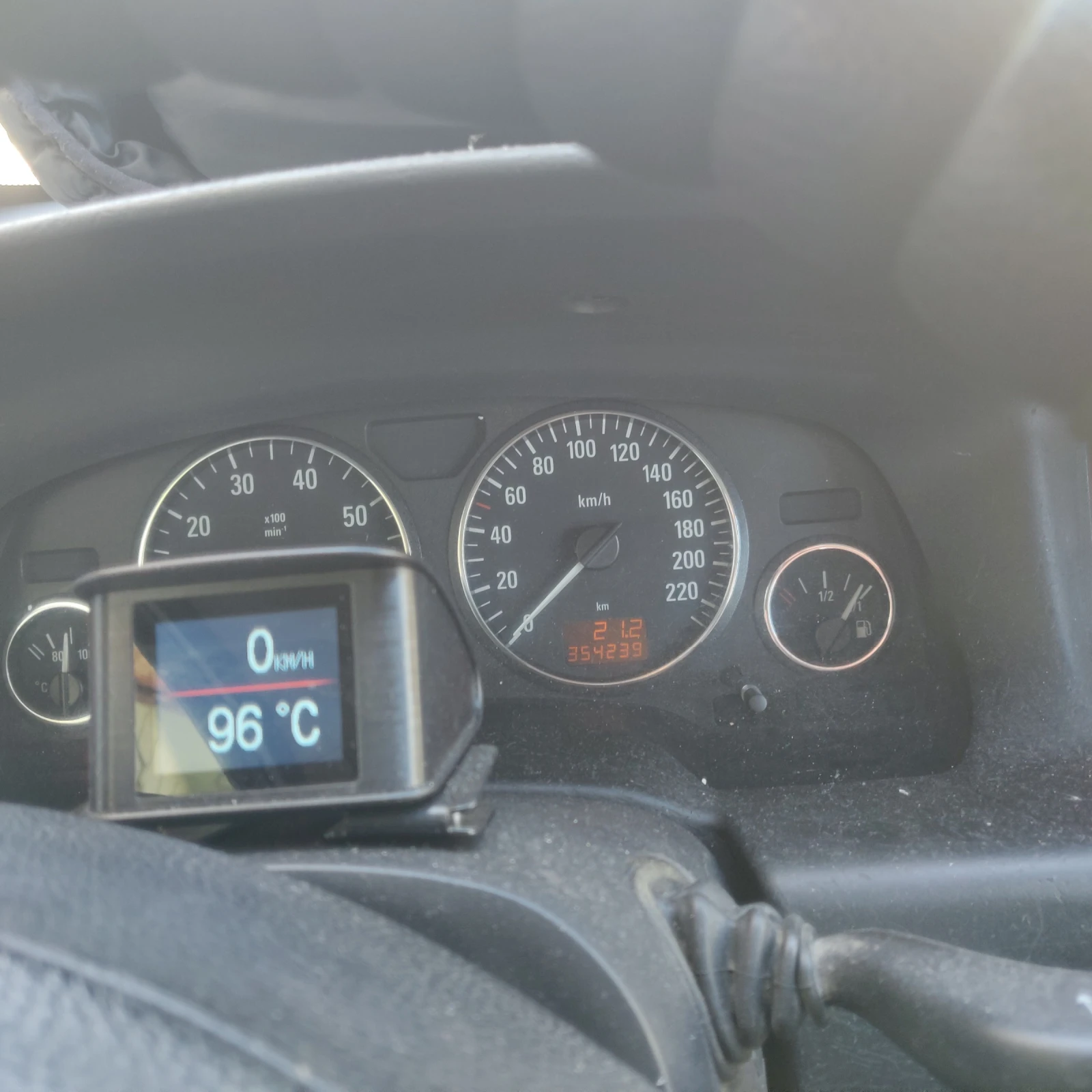 Opel Zafira, снимка 15 - Автомобили и джипове - 54312999