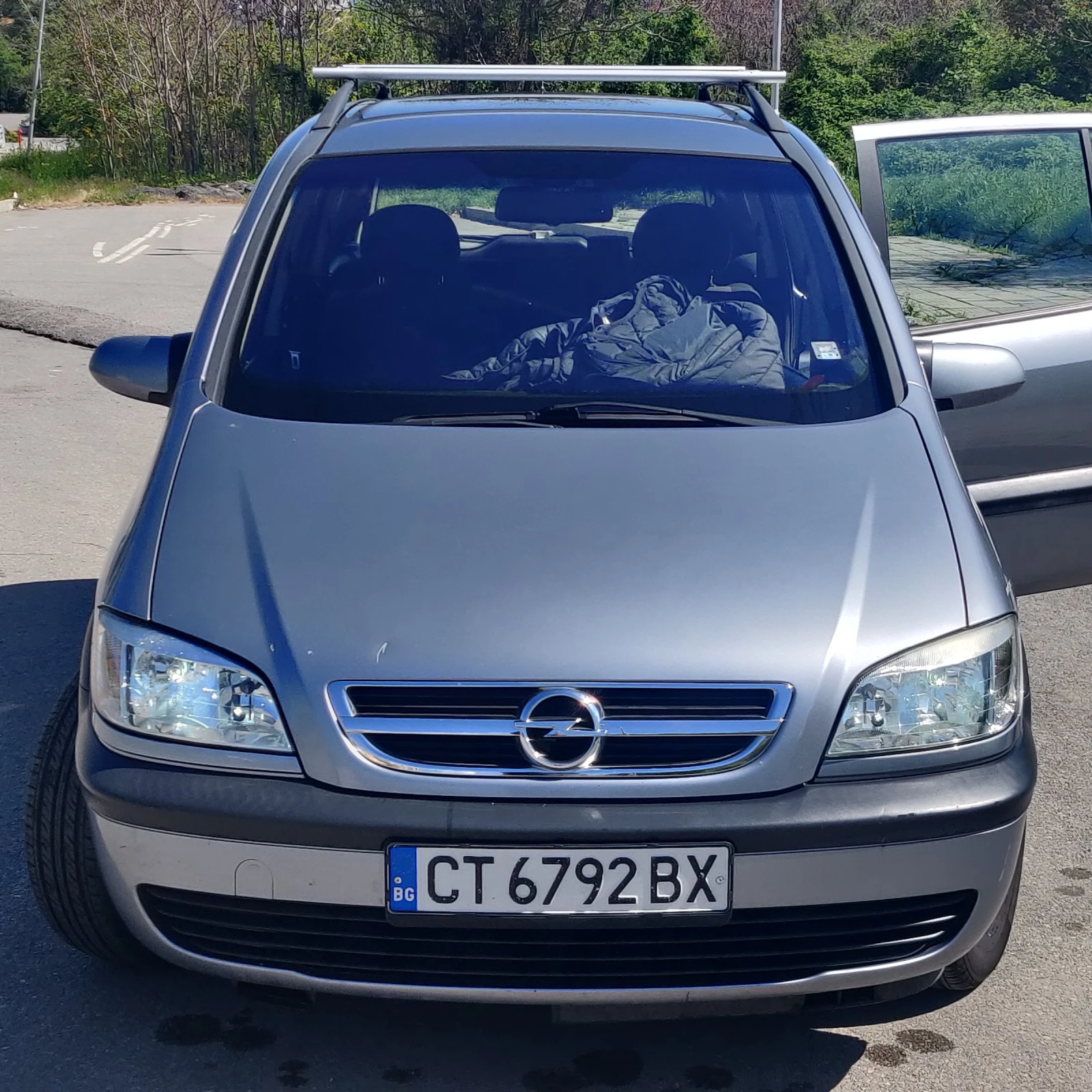 Opel Zafira, снимка 10 - Автомобили и джипове - 54312999