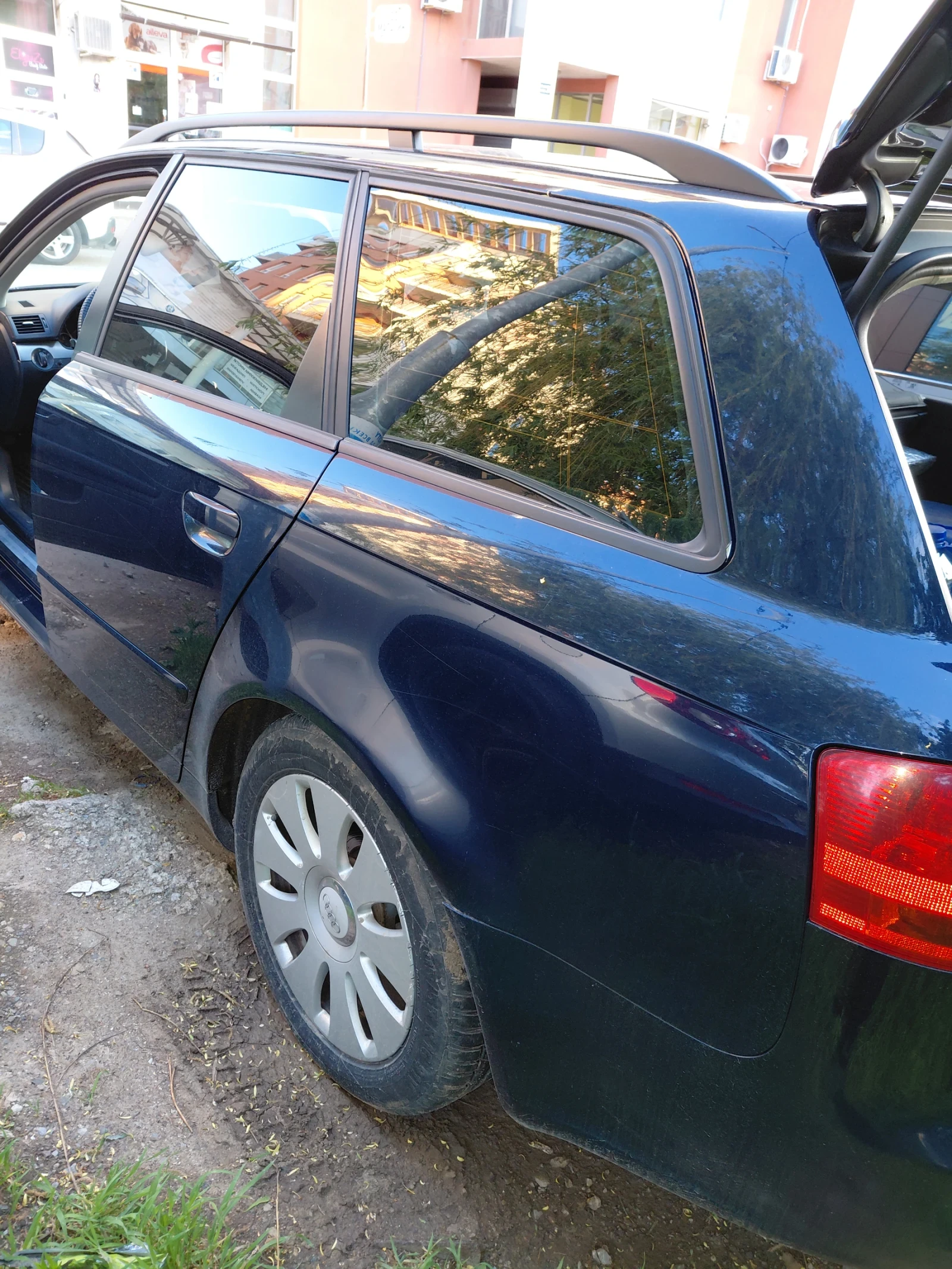 Audi A4 1.9 TDI 116, снимка 8 - Автомобили и джипове - 54453904
