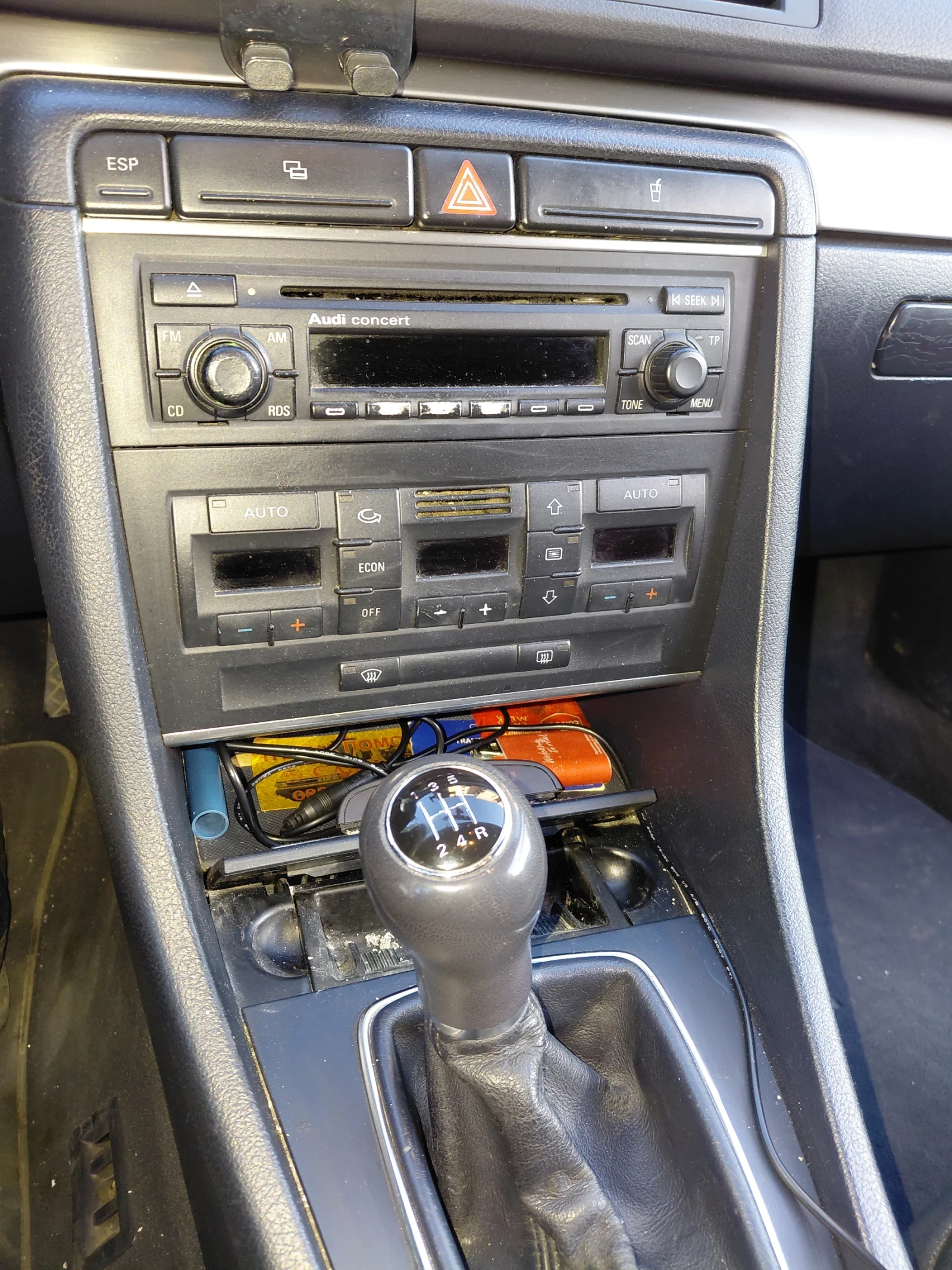 Audi A4 1.9 TDI 116, снимка 7 - Автомобили и джипове - 54453904