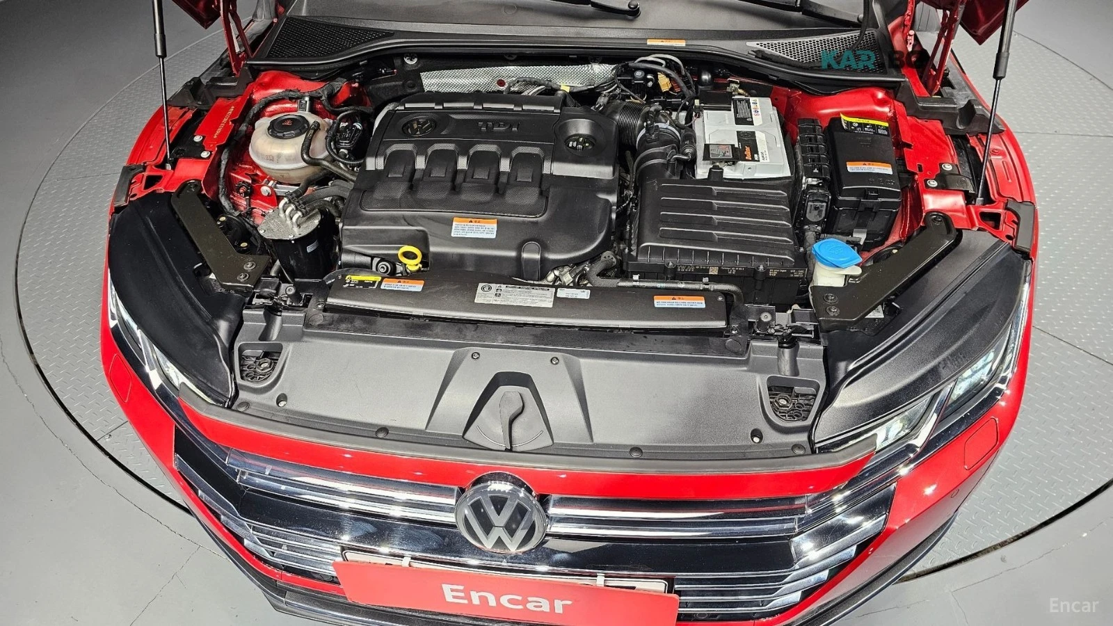 VW Arteon 2.0 PREMIUM* КОЖА* ПОДГРЕВ* НАВИ* ОБДУХВ* LANE AS , снимка 6 - Автомобили и джипове - 54852412