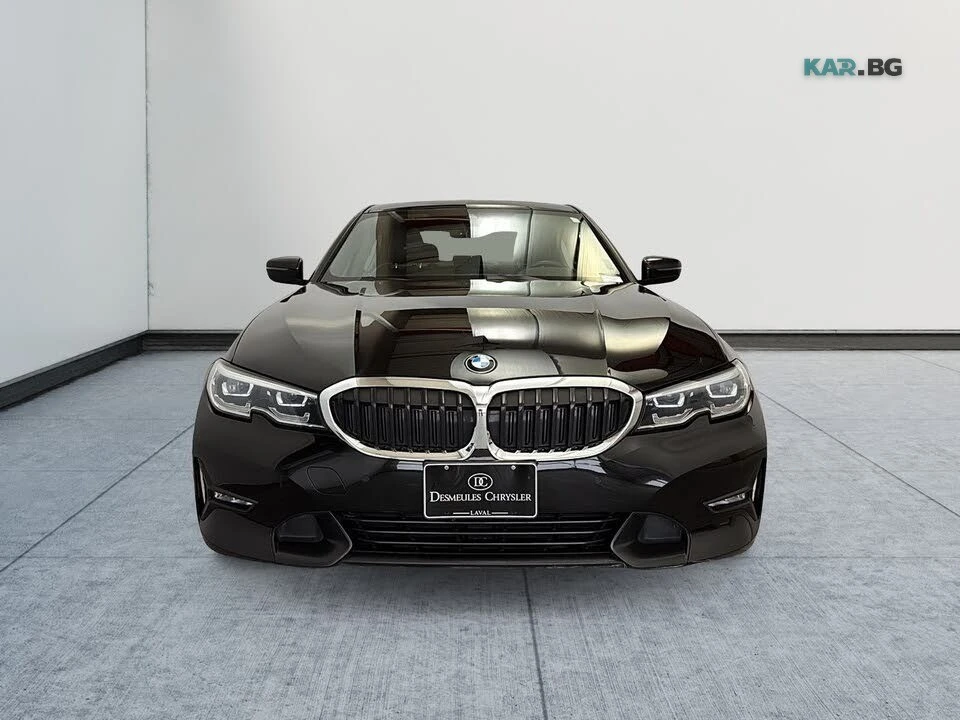 BMW 330 * xDrive * PANO * Автокредит * (Цена до България), снимка 2 - Автомобили и джипове - 55186380