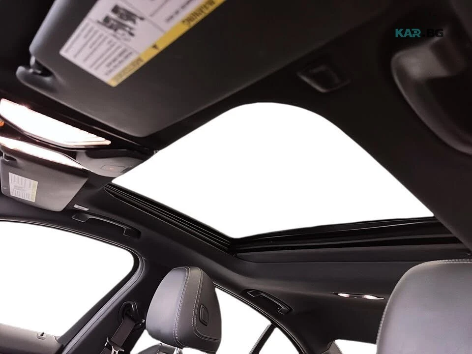 BMW 330 * xDrive * PANO * Автокредит * (Цена до България), снимка 13 - Автомобили и джипове - 55186380