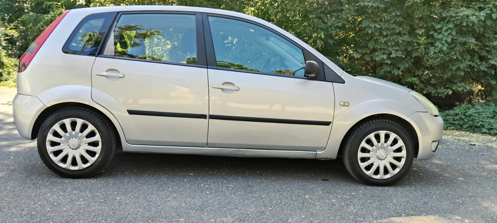 Ford Fiesta, снимка 4 - Автомобили и джипове - 55513155